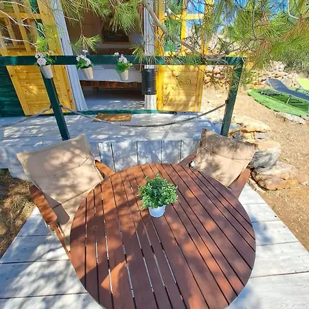 Campsite Paradise Kosirina