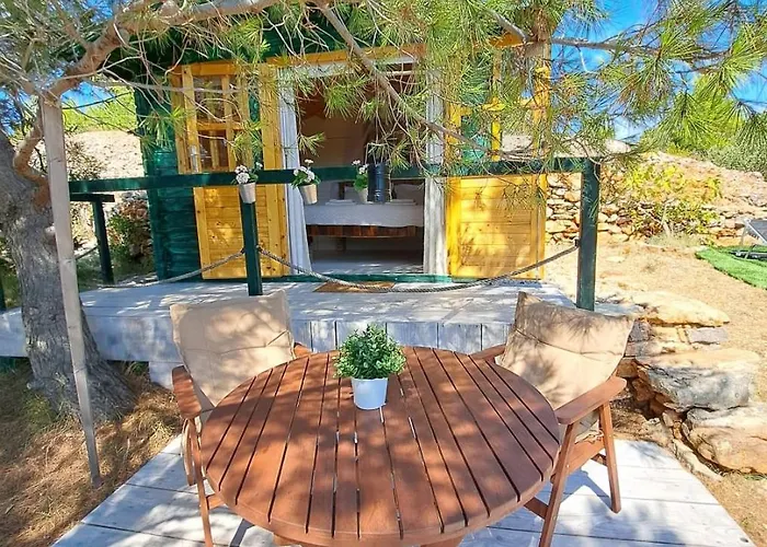 Kamp Paradise Kosirina *